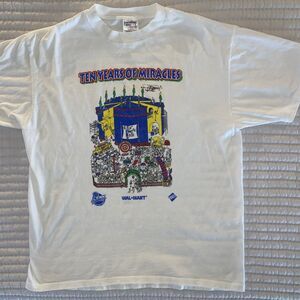 Vintage 90's Wal-Mart “Ten Years of Miracles” Shirt XL